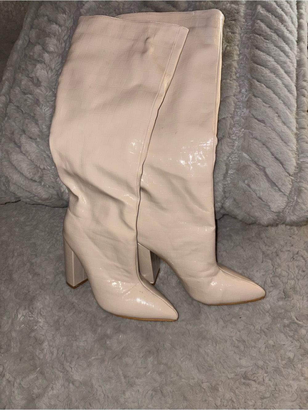 Women's Knee-High Pointed Toe Block Heel Boots - Cream - Picture 8 of 16